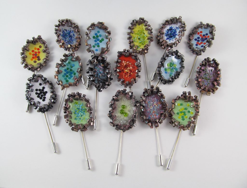 Fringe Nest Stickpins